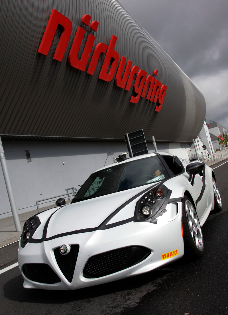 Illustration for article titled Alfa Romeo 4C Completes 'The Green Hell' Of The Nürburgring In Just 8’04’’